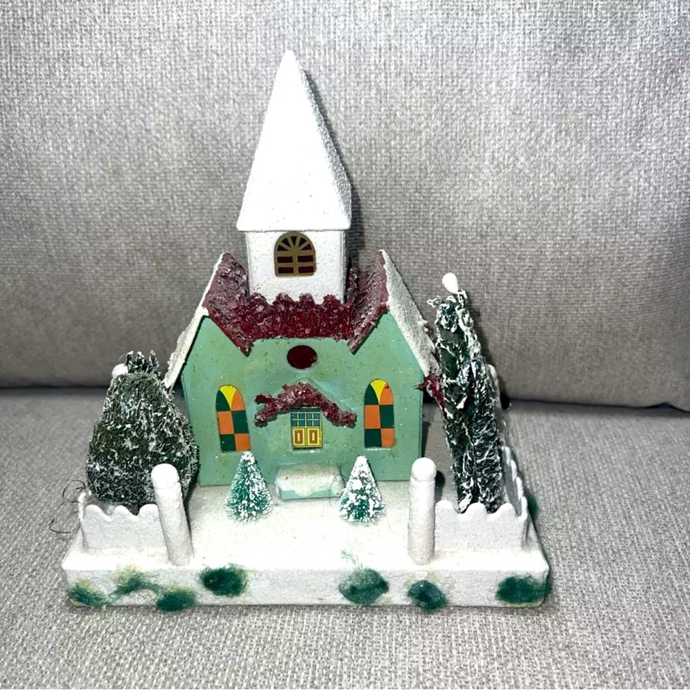 Christopher Radko Shiny Brite Sparkle Town Mistletoe Circle Church in VGC